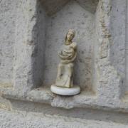 4- Petite Vierge sur la  façade de maison